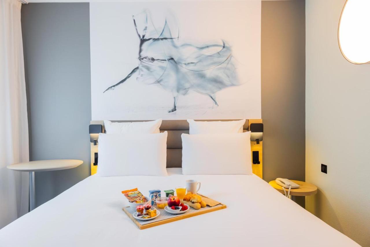 Mercure Paris Massy Gare Tgv Bagian luar foto