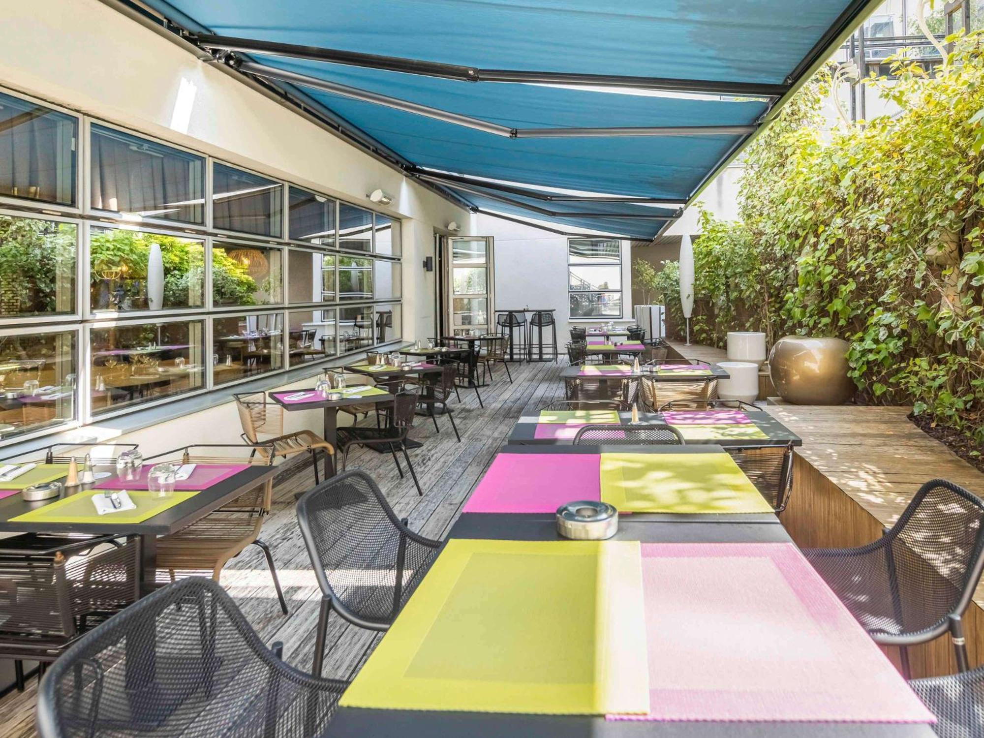 Mercure Paris Massy Gare Tgv Bagian luar foto